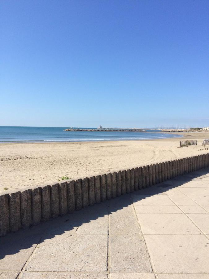 Stylish 3 Bed House 2 Bathrooms, With Patio, Roof Terrace And Communal Pool 5 Minutes Away From The Beautiful Spanish White Village Of Casares Pueblo And Only 20 Mins From The Sea Luaran gambar